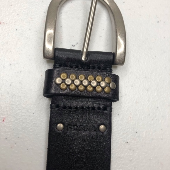 NWT Fossil Womens Multi Stud Keeper Black Leather Belt with Silver Buckle Med - Picture 6 of 6